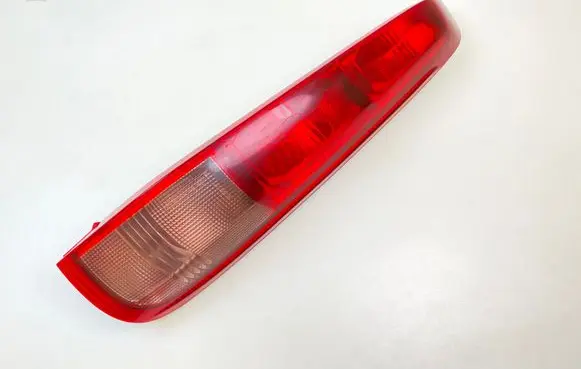 Nissan X-Trail T30 Rear/tail lights B46R