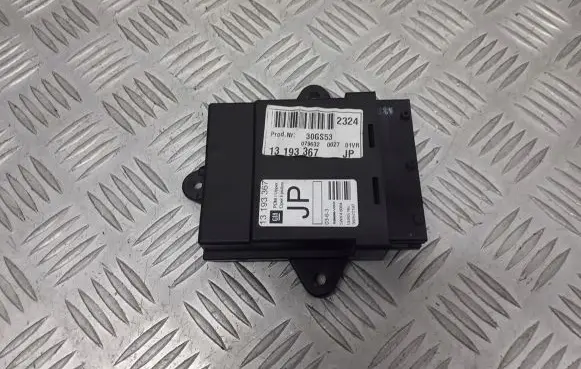 Opel Vectra C Door control unit/module 13193367
