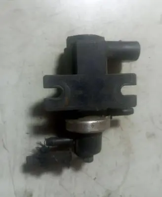 Skoda Octavia Mk1 (1U) Turbo solenoid valve 1J0906627
