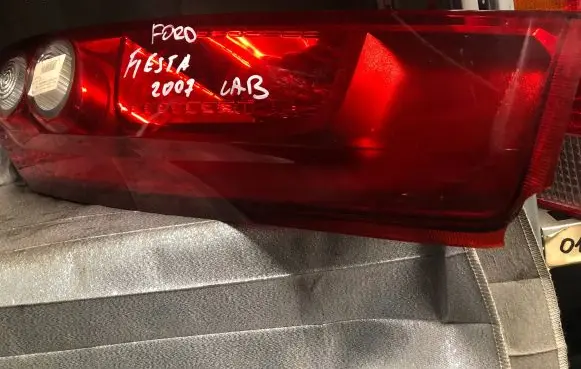 Ford Fiesta Rear/tail lights 6S6113404B 0374D