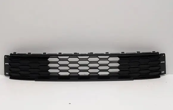 Skoda Fabia Mk3 (NJ) Front bumper lower grill 6V0853677E 128541020100 3200201