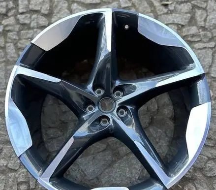Ferrari Purosangue R23 light alloy rim 16523