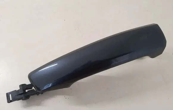 Audi Q2 - Rear door exterior handle 8V0837205A
