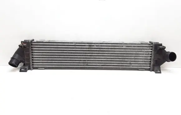 Volvo V70 Intercooler radiator 31338471