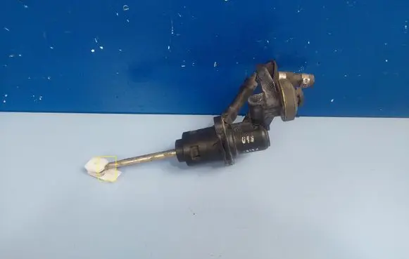 Clutch master cylinder