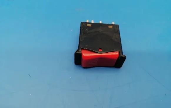 Mercedes-Benz S W126 Hazard light switch 0008209010