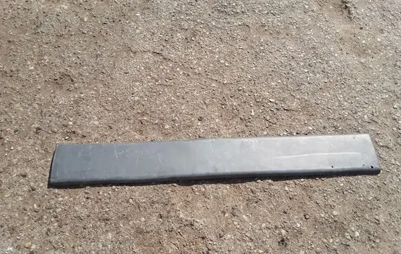 Peugeot Boxer Front door trim (molding) 1304014070