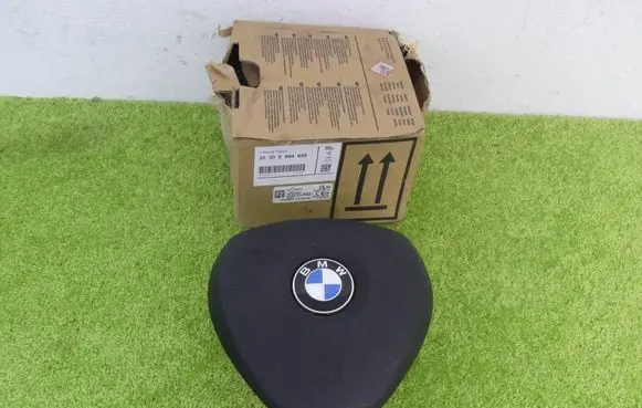 BMW X6 E71 Steering wheel airbag 2406117001