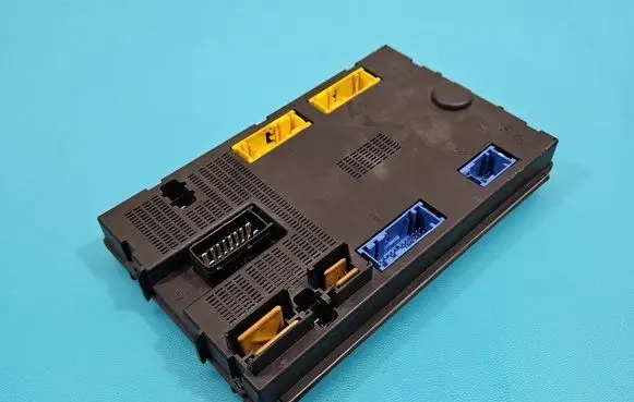 Renault Espace III Central body control module 6025410516 IMPRK1438020