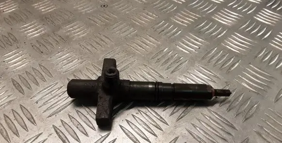 Mitsubishi Pajero Fuel injector 484410