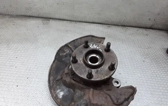 Toyota Corolla Verso AR10 Front wheel hub spindle knuckle