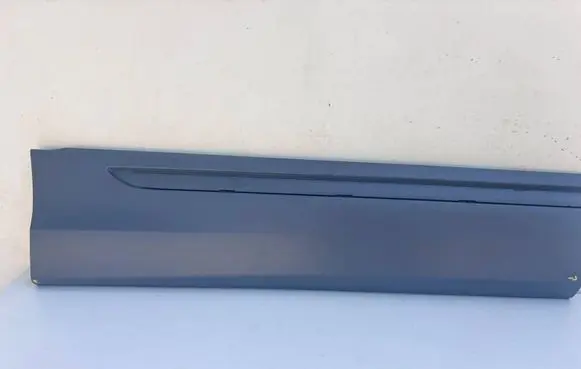Audi Q8 Rear door trim (molding) 4M8853969B