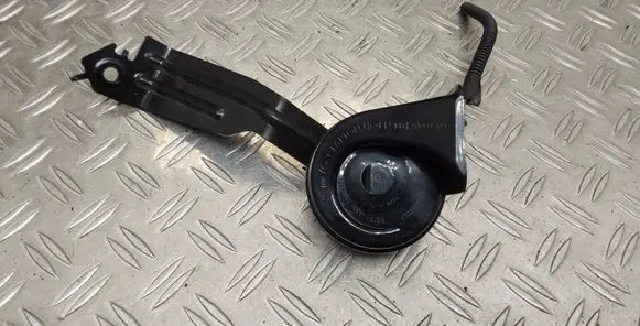 Citroen C4 III e-C4 Horn signal 9827213580