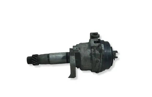 Mazda 626 Spark distributor T4T67771