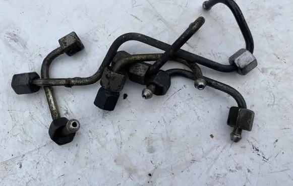 Ford Galaxy Fuel injector supply line/pipe 