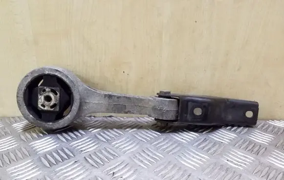 Skoda Fabia Mk1 (6Y) Engine mounting bracket 6Q0199851AC