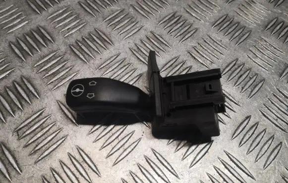 BMW 5 E39 Steering wheel adjustment handle/lever 8373901