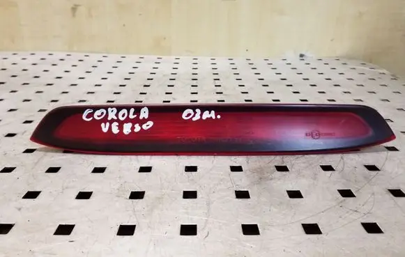 Toyota Corolla Verso E121 Third/center stoplight E43020002