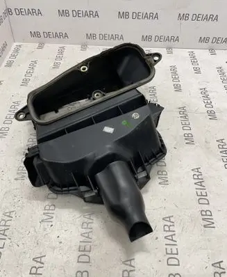 Mercedes-Benz ML W166 Air filter box A1668300140