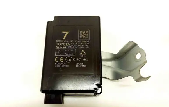 Toyota Yaris Tire pressure control unit 897600D070