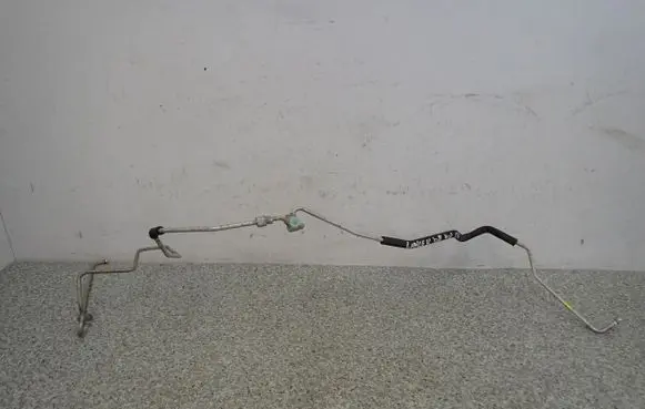 Mitsubishi Lancer VIII Air conditioning (A/C) pipe/hose