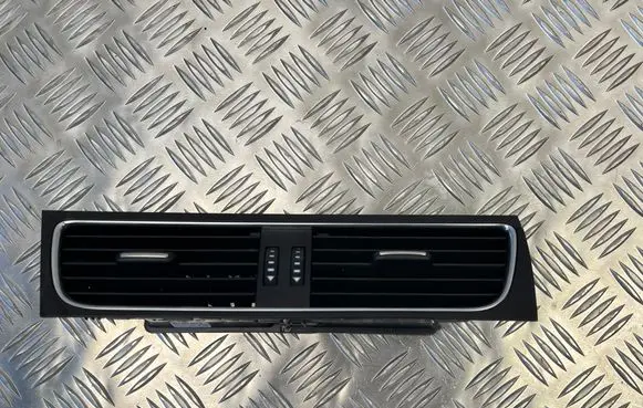 Audi A4 S4 B8 8K Dash center air vent grill 8T1820951C