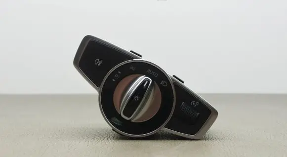Mercedes-Benz E W213 Light switch A2229055508