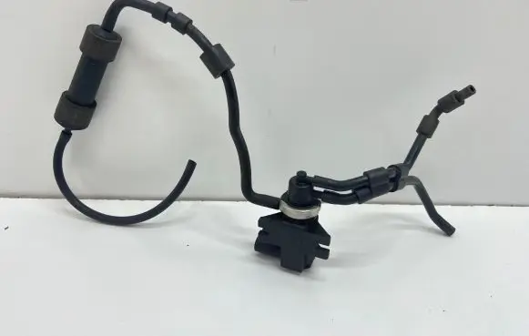 Seat Alhambra (Mk2) Turbo solenoid valve 1J0906627