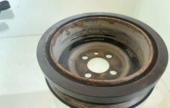 Seat Toledo III (5P) Crankshaft pulley 03G105243