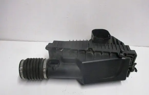 Alfa Romeo Stelvio Air filter box 50546933