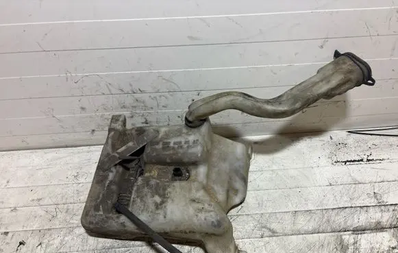 Mercedes-Benz C W203 Windshield washer fluid reservoir/tank A2038600060