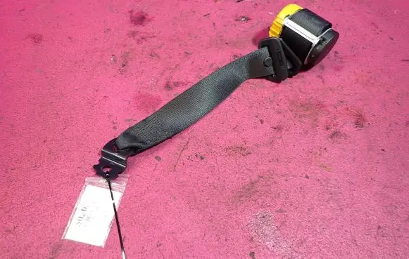 Opel Meriva A Front seatbelt 93335121