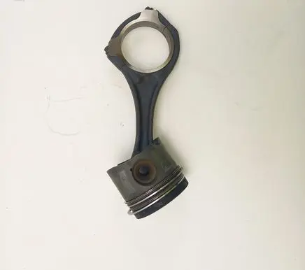 Mercedes-Benz E W212 Piston with connecting rod 8370
