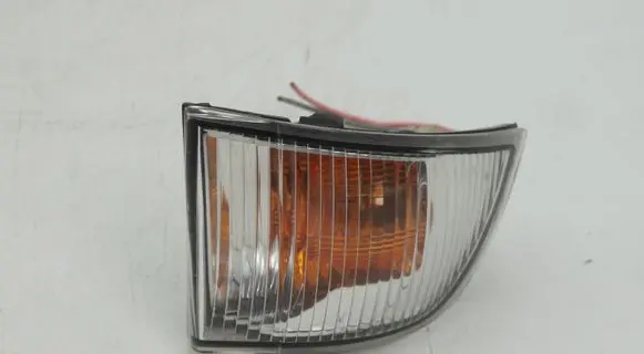 Iveco Daily 35 - 40.10 Front door wing mirror part 011352