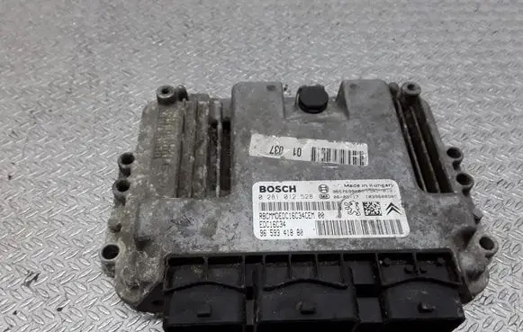 Peugeot 206 Engine control unit/module 0281012528 9659341880
