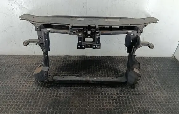 Volkswagen PASSAT B7 Radiator support slam panel 3AA805588D