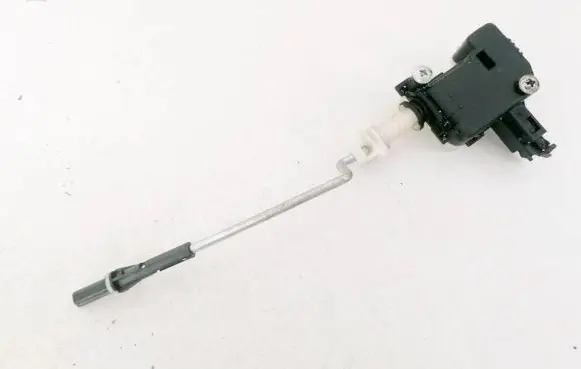 Volkswagen Golf Plus Central locking motor 1K5959782 5M0810773