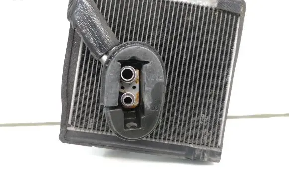Air conditioning (A/C) radiator (interior)