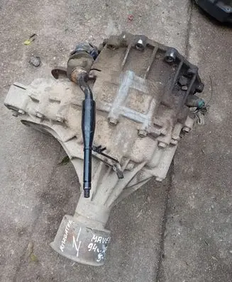 Ford Maverick Gearbox transfer box case 