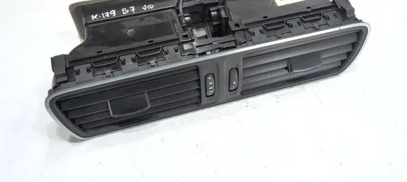 Volkswagen PASSAT B7 Dash center air vent grill 3AB819728A