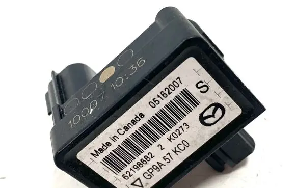 Mazda CX-7 Airbag deployment crash/impact sensor GP9A57KC0 62198682 K0273