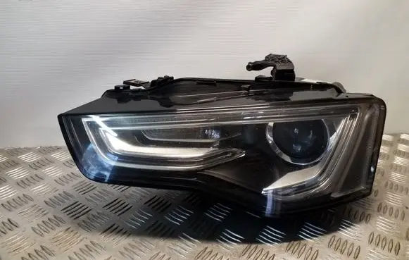Audi A5 Sportback 8TA Headlight/headlamp 8T0941005D 030127467104 4G0907697D