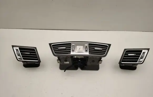 Dash center air vent grill