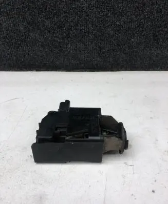 Fuel tank cap lock motor