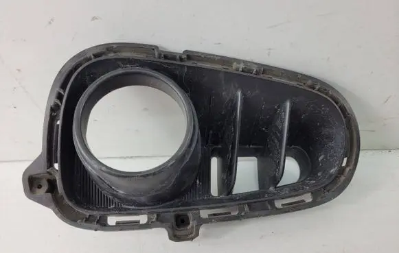 KIA Rio Front fog light 86524H8010 YB5DR