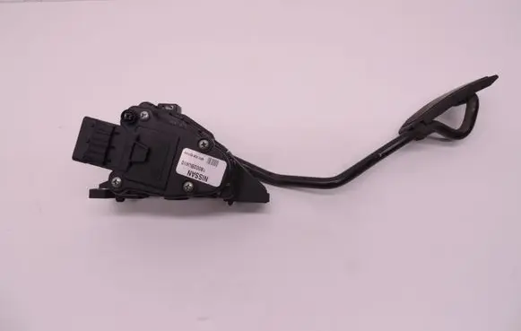 Nissan Almera Tino Accelerator throttle pedal 18002BU410 6PV00862004 D231