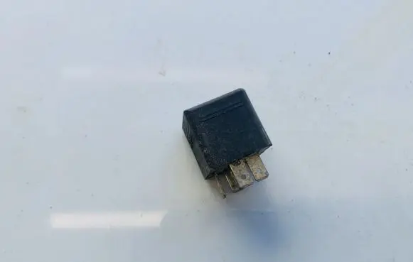 Ford Focus Other relay F0AB14B192AA