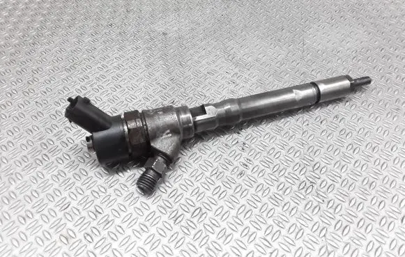 Hyundai Tucson JM Fuel injector 0445110064