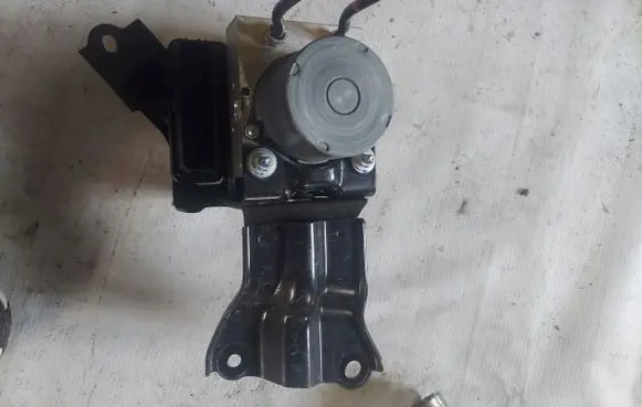 Toyota C-HR I ABS Pump 44540F4200