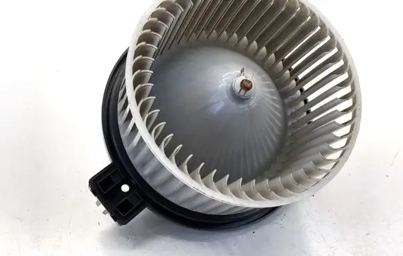 Mazda 3 II Heater fan/blower 8727001530